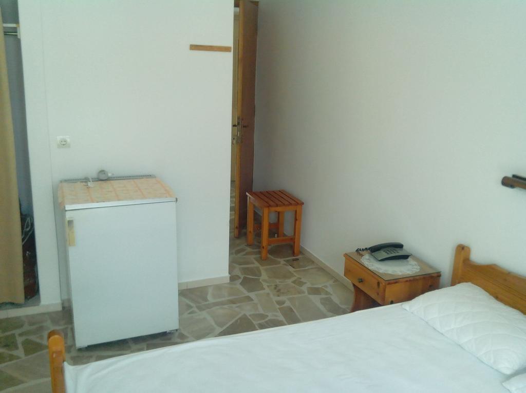 Pension Gina Methana Room photo
